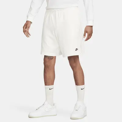 

Шорты Nike Club, цвет Sail/Black