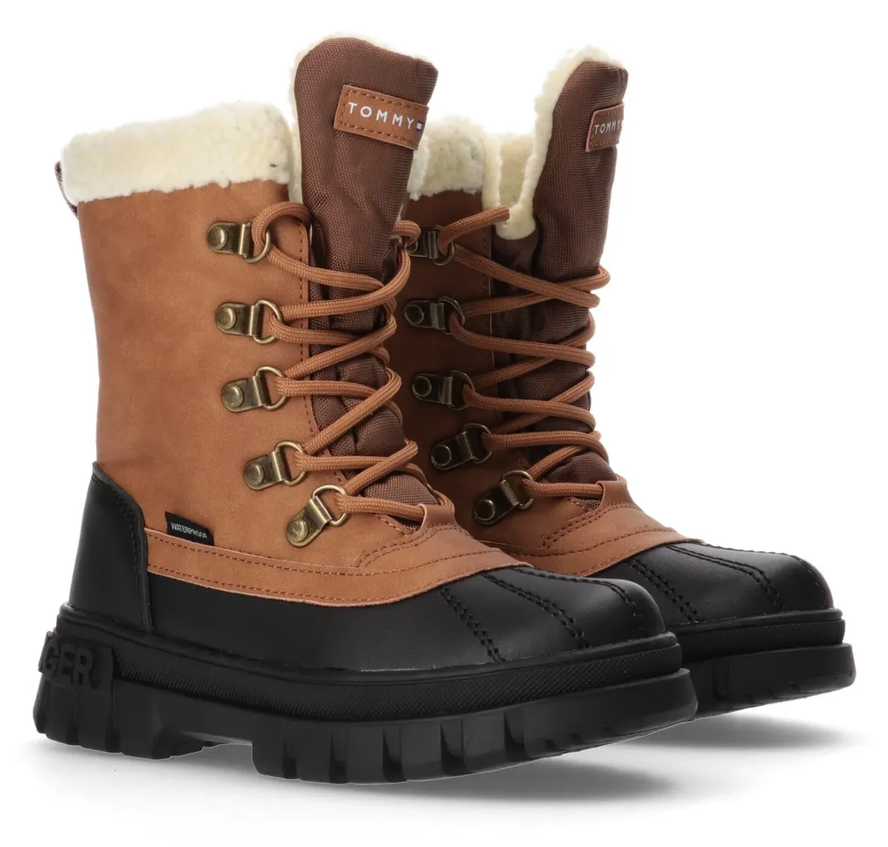 

Зимние ботинки Tommy Hilfiger "Thermal boots LACE-UP BOOT", на теплой подкладке, черный