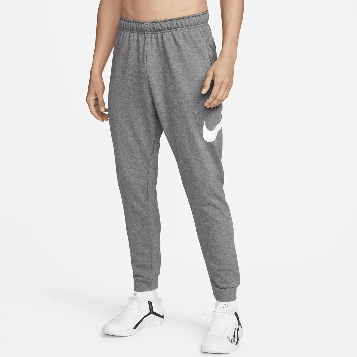 

Тренировочные брюки Nike "Dri-FIT Men's Tapered Training Pants", белый