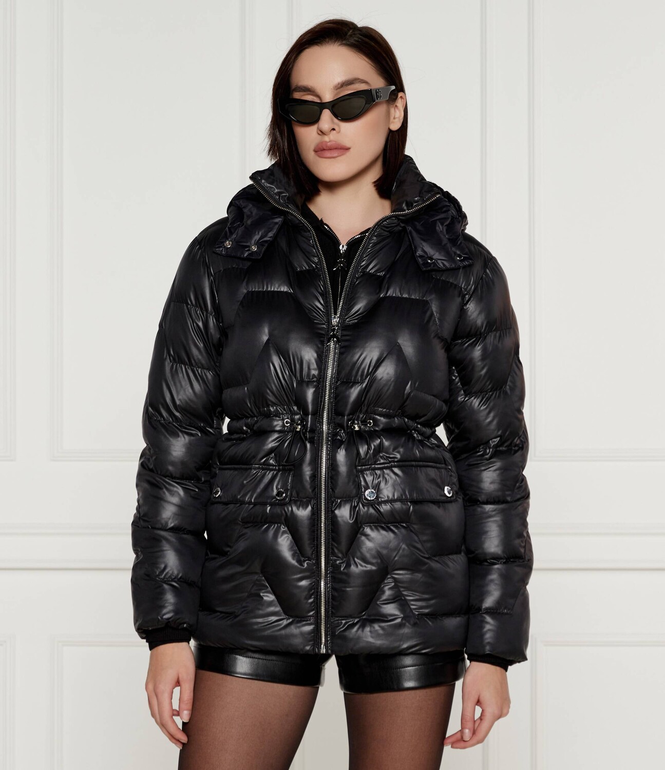 

Куртка Patrizia Pepe Regular Fit, черный