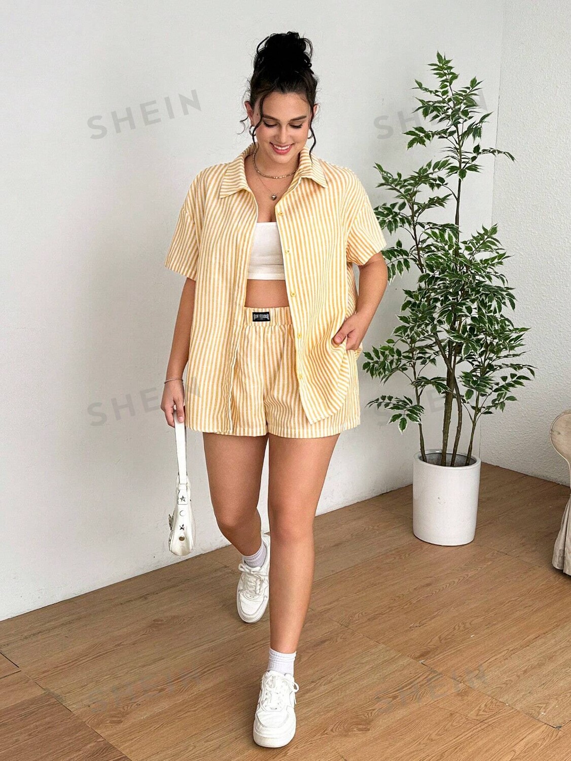 

EZwear - Женский комплект из сине-белой тканой рубашки и шорт в полоску Shein, желтый