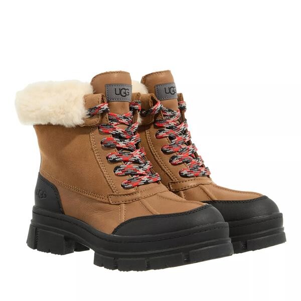 

Сапоги w ashton addie Ugg, коричневый