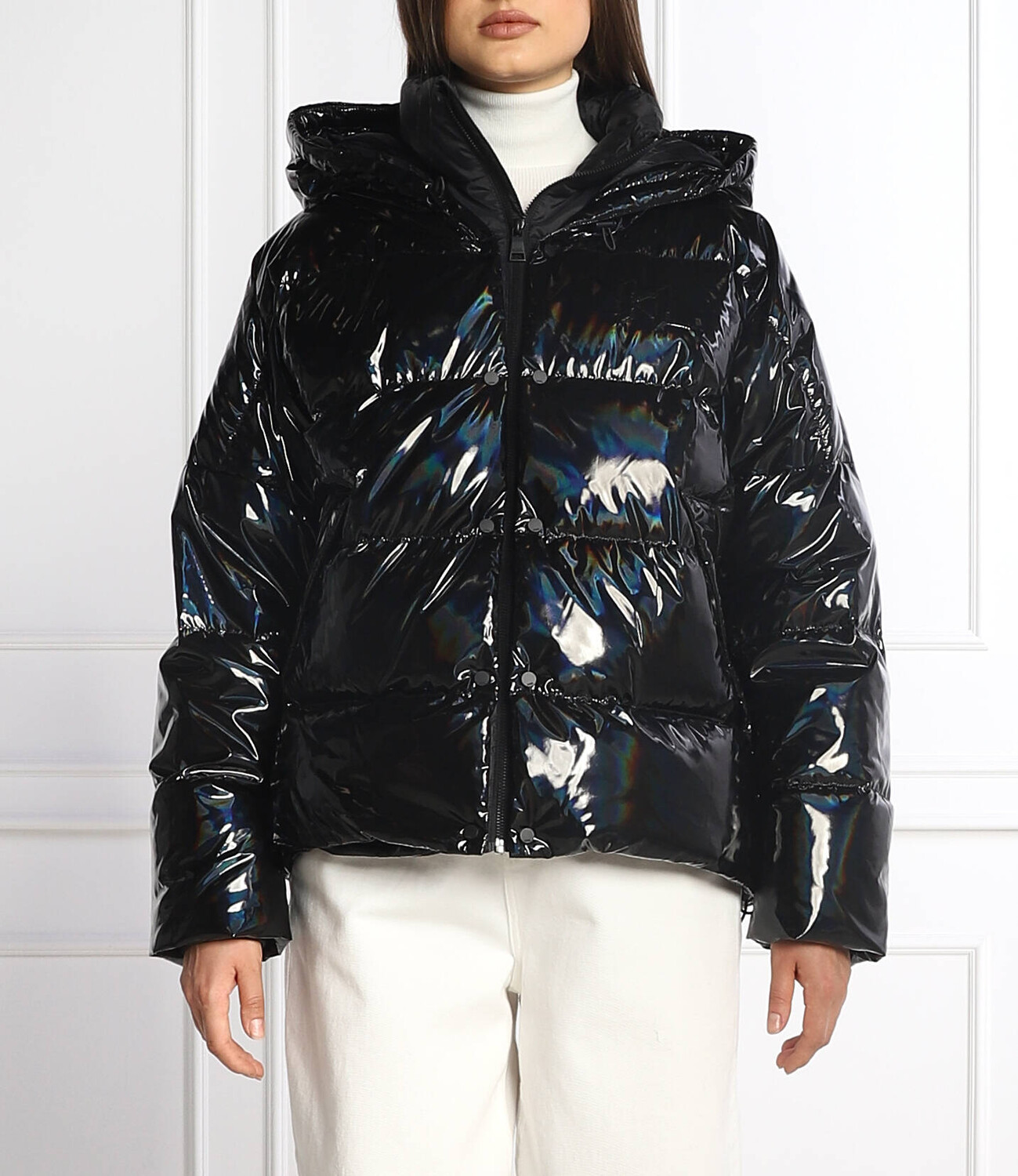 

Куртка Karl Lagerfeld regular fit, черный