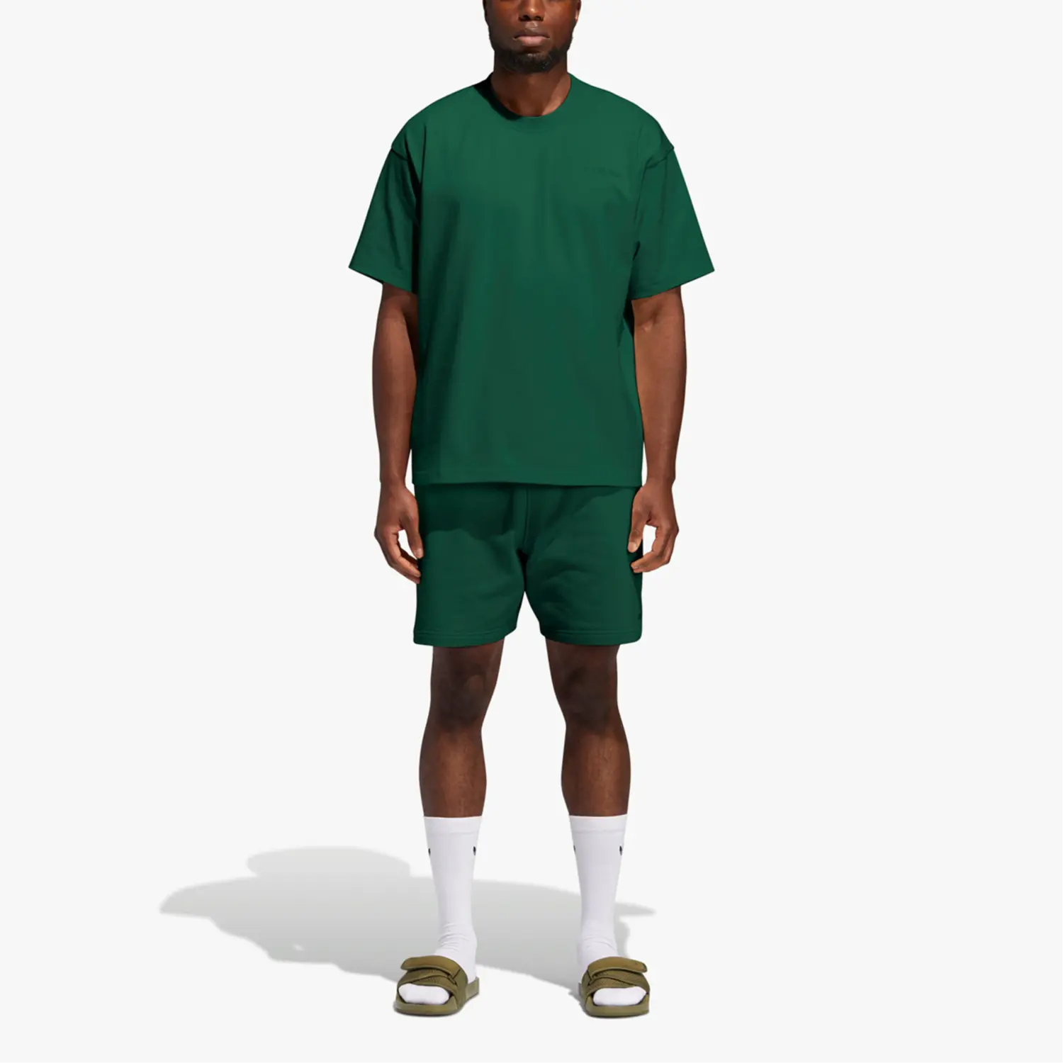 PW BASICS SHORT Повседневные шорты мужские темно-зеленые Adidas Originals — фото 4