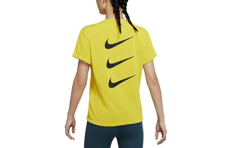 

Футболка Dri-Fit женская желтая Nike