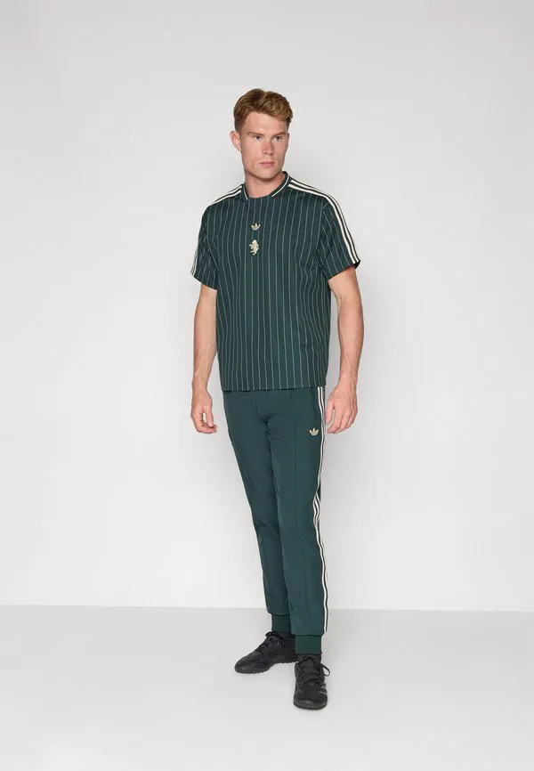 Футболка-Икона туринского «ювентуса» клубная форма Adidas Originals, Shadow Green — фото 2