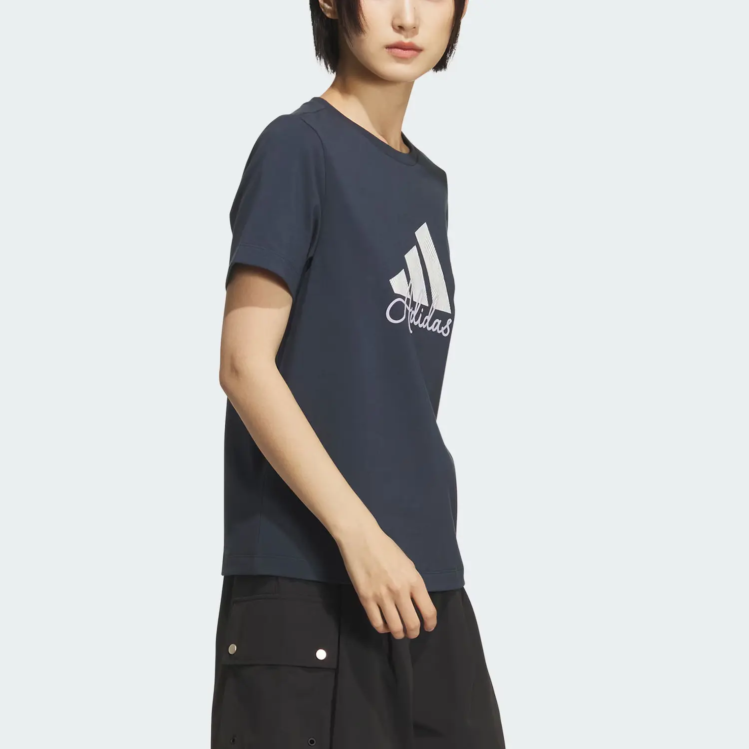 Футболка MUST HAVES SS25 женская Adidas, синий/серебристый — фото 4