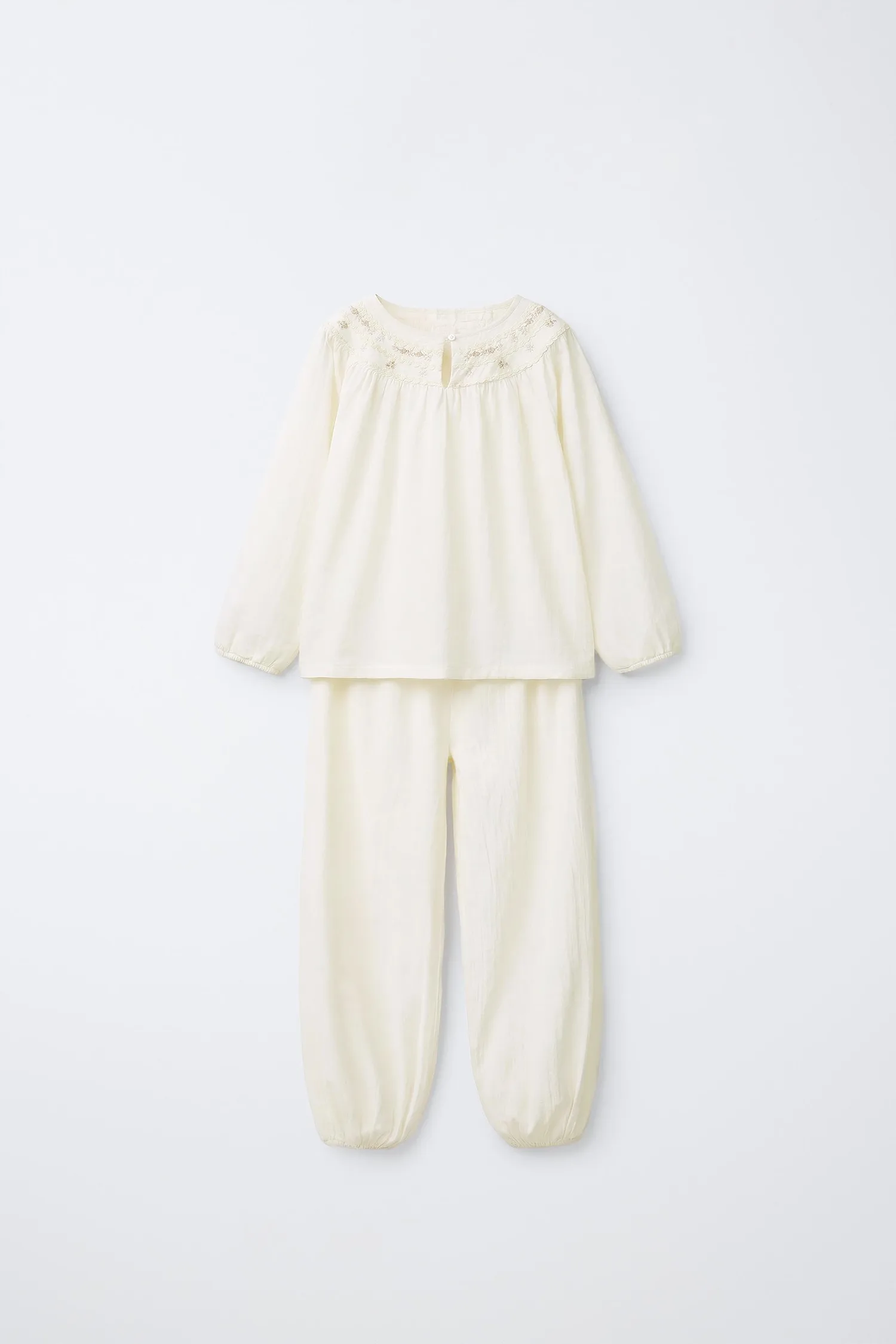 Пижама с вышитыми цветами, 2-6 лет Zara, экрю