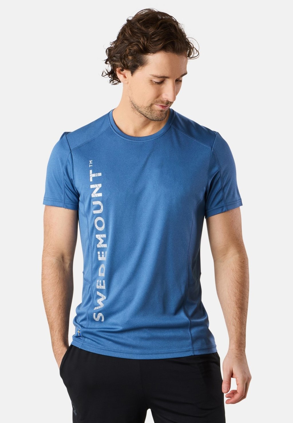 

Футболка с принтом LOGO TEE Swedemount, синий