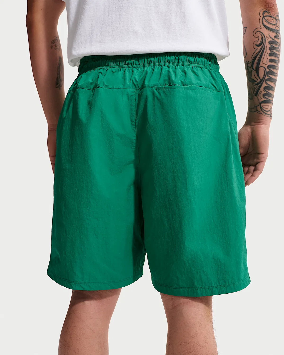 Мужские спортивные шорты Nike Sportswear Club, Malachite/White — фото 3