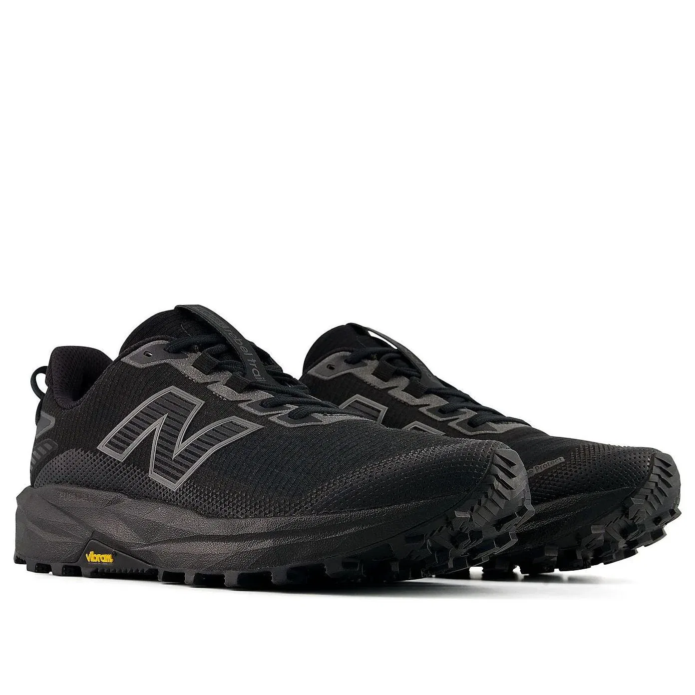 Кроссовки New Balance FuelCell Rebel Trail 'Black' MRBT8R0, черный — фото 2