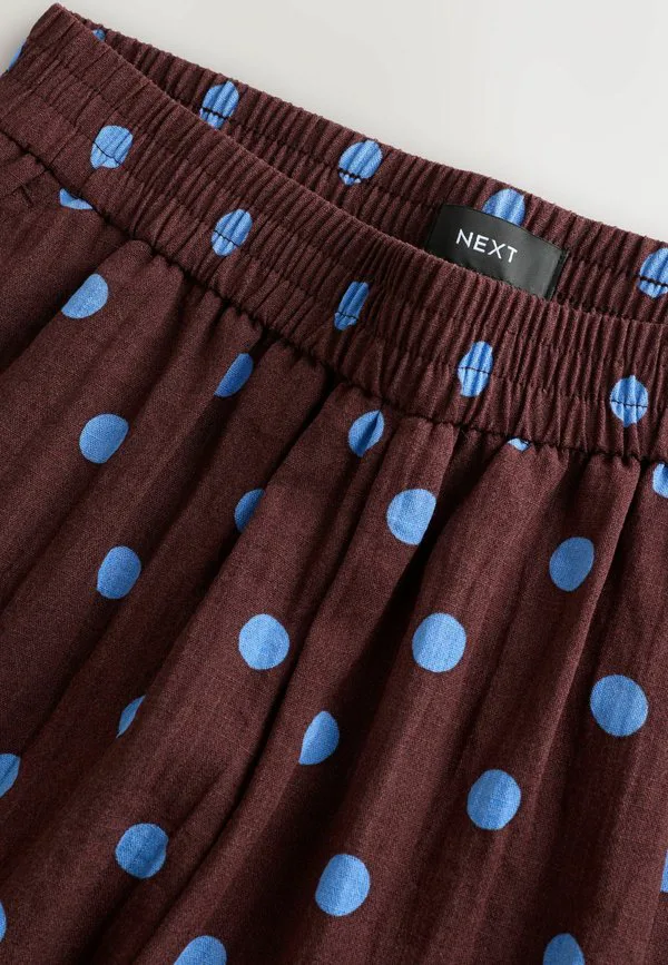Наденьте очень широкие брюки Next, Chocolate Brown Blue Spot — фото 3