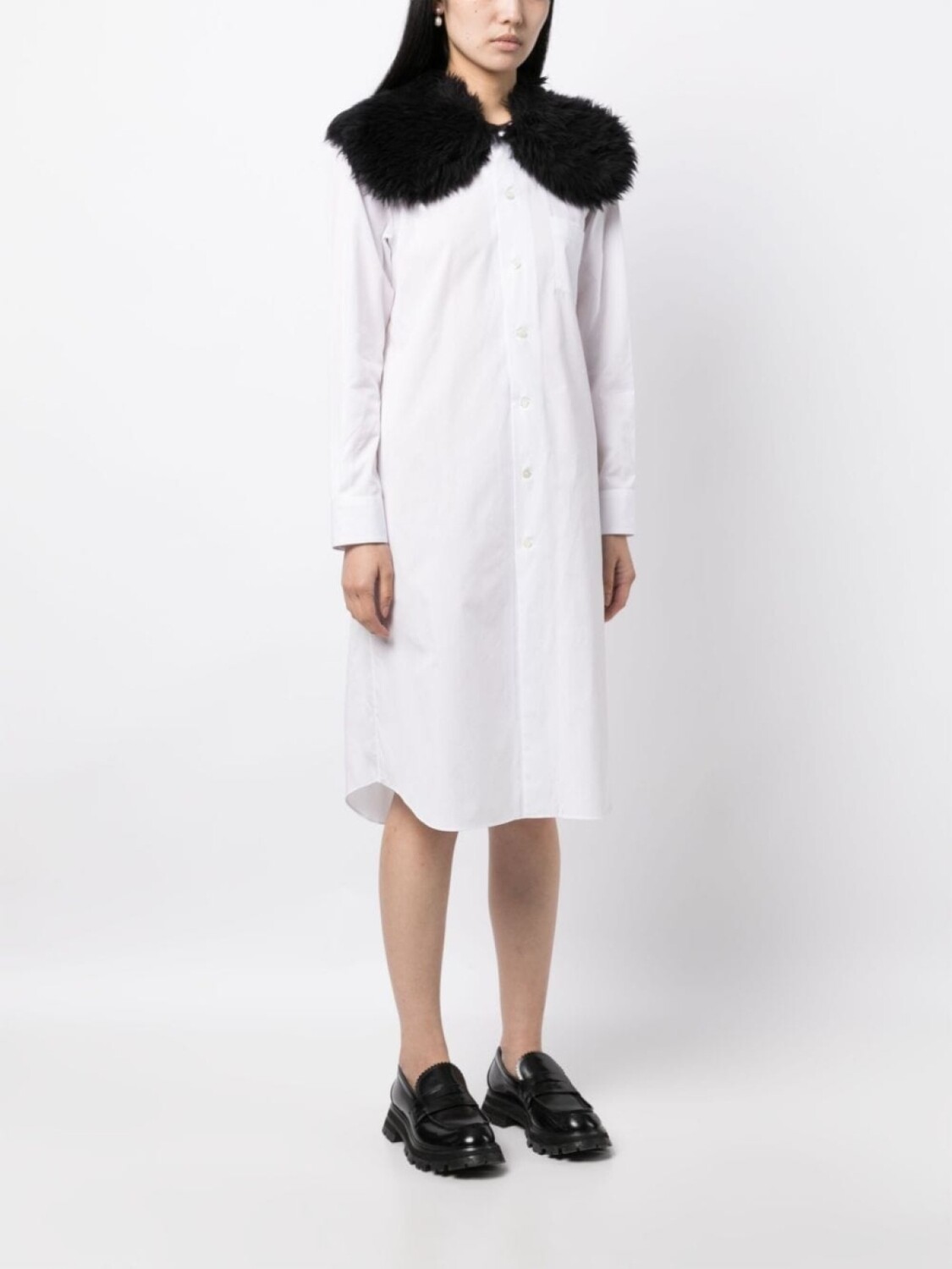 Comme Des Garçons платье-рубашка миди с меховым воротником, белый — фото 3