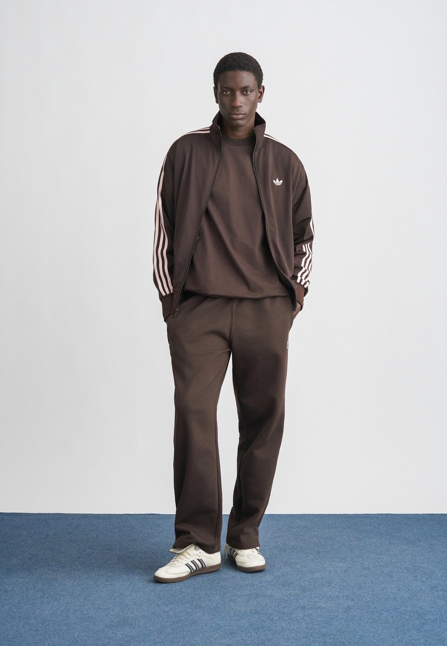 Толстовка Adidas Originals FIREBIRD, Aurora Coffee/Dark Brown — фото 2