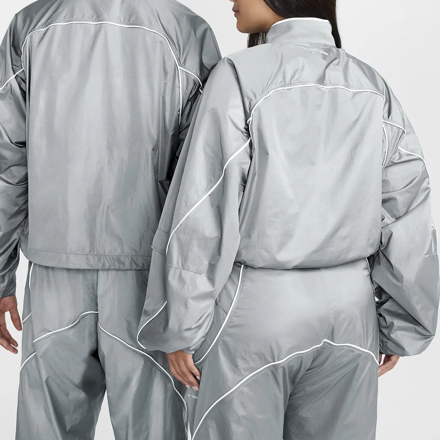Куртка Jacquemus X Unisex Particle Серый/белый Nike, цвет Particle gray/white — фото 3