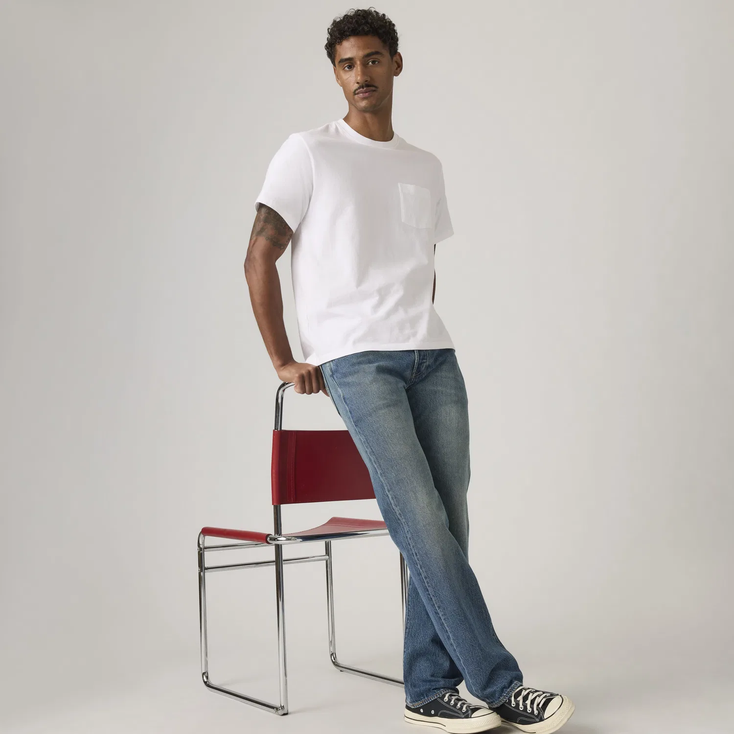 Базовая футболка с карманом Levi's, White — фото 2