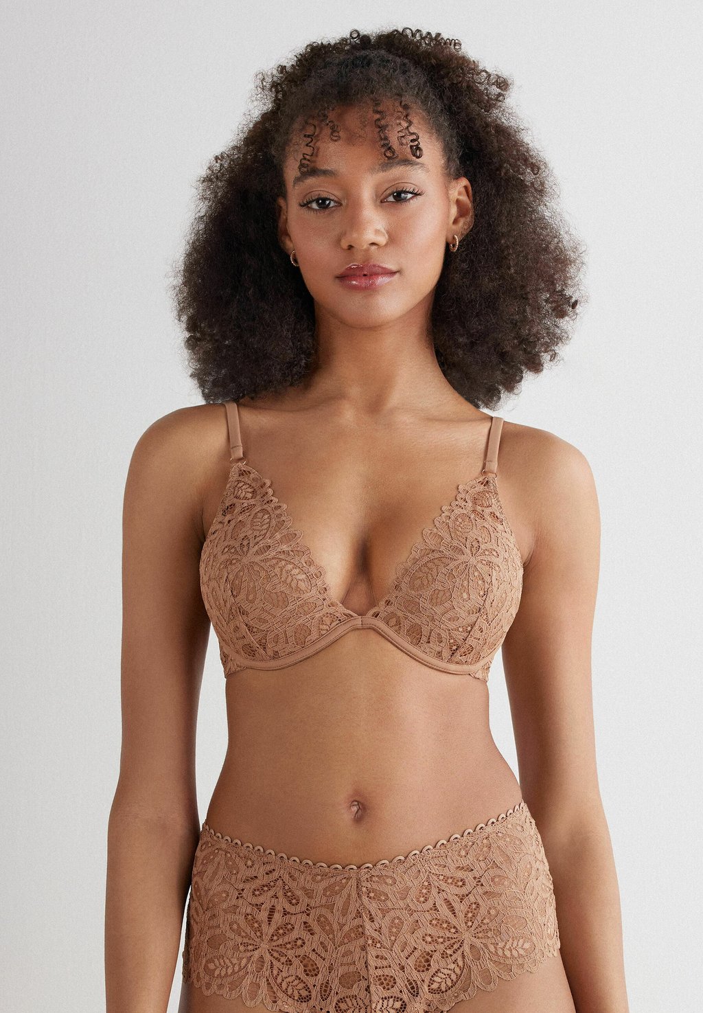 

Бюстгальтер на косточках ELENA ITALIAN RIVIERA - Triangle bra Intimissimi, естественный