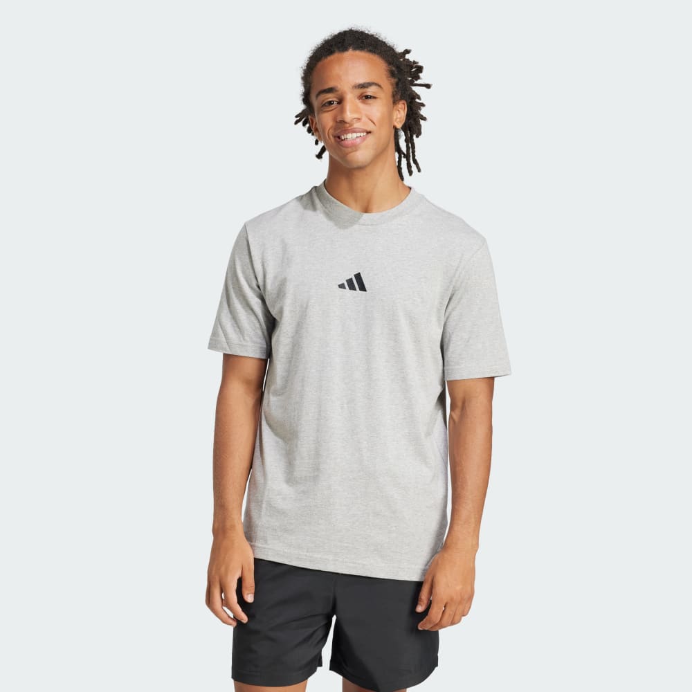 

Футболка Adidas Essentials Small Logo Single Jersey Tee, цвет Medium Grey Heather/Black