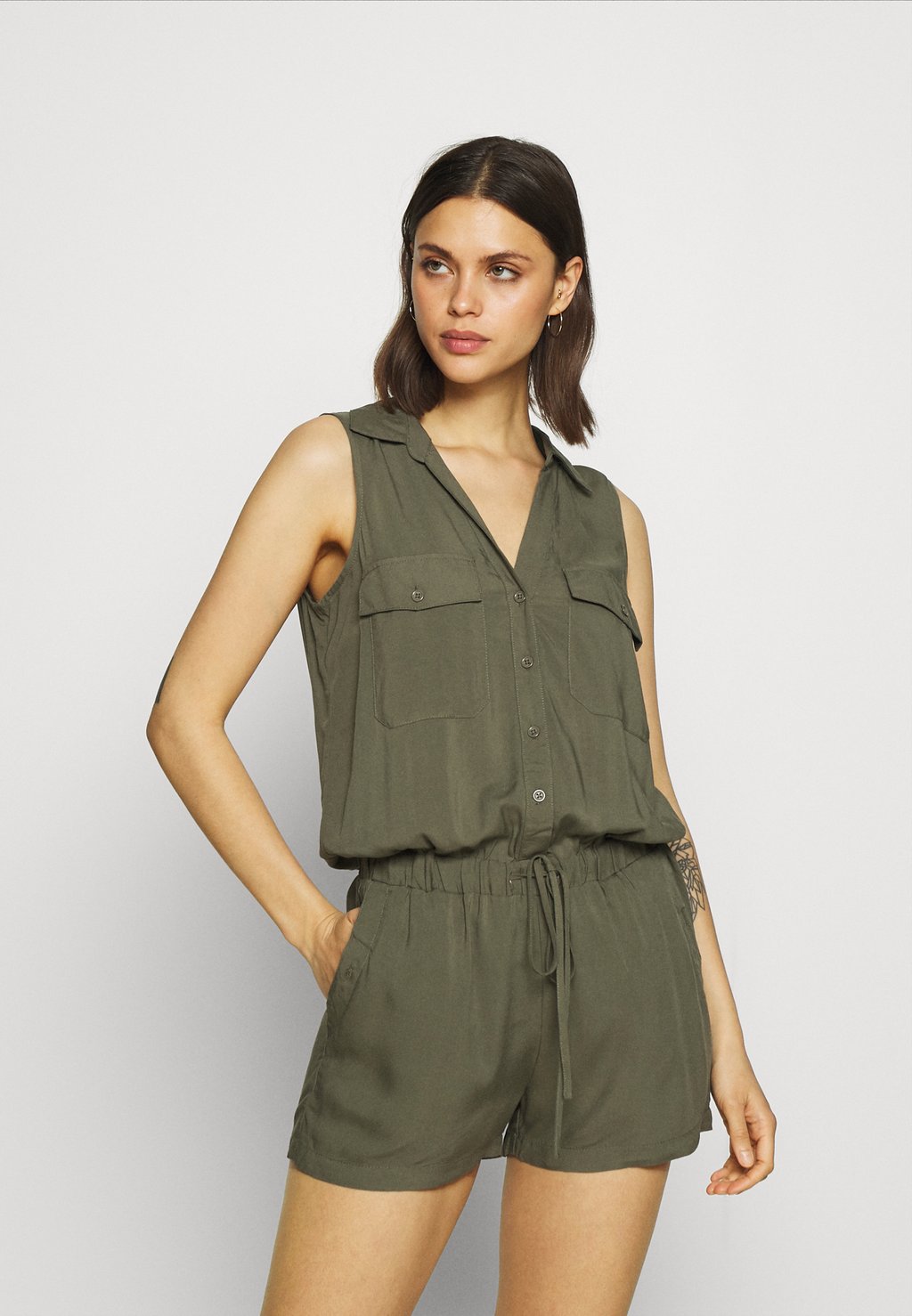 

Пляжный аксессуар OVERALL SAFARI LASCANA, хаки