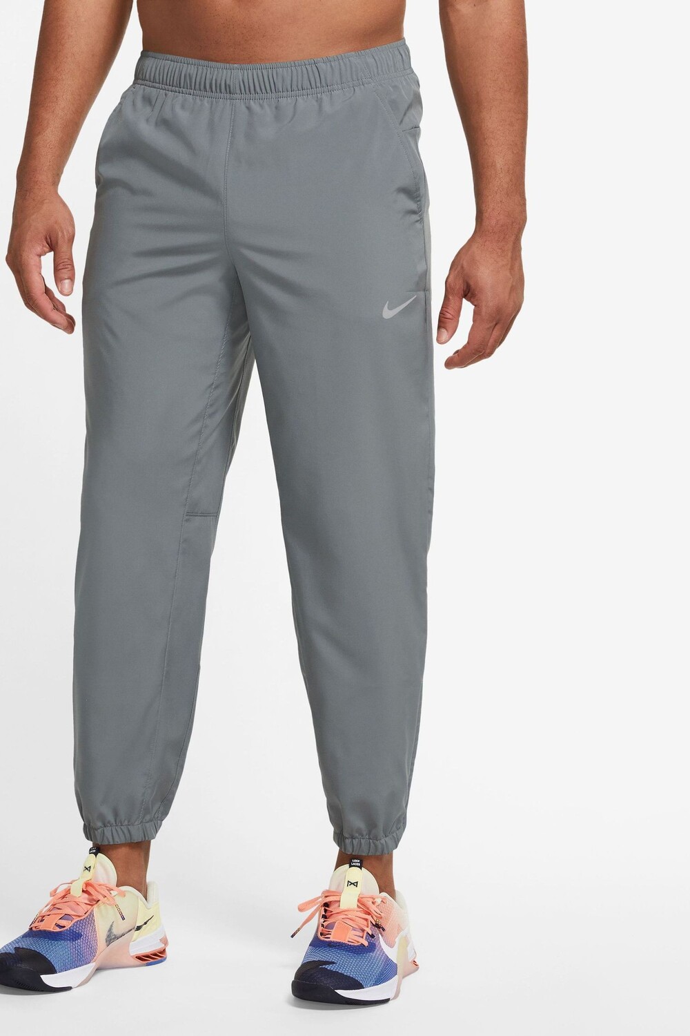 

Джоггеры Dri-FIT Fitness зауженного кроя Nike, серый