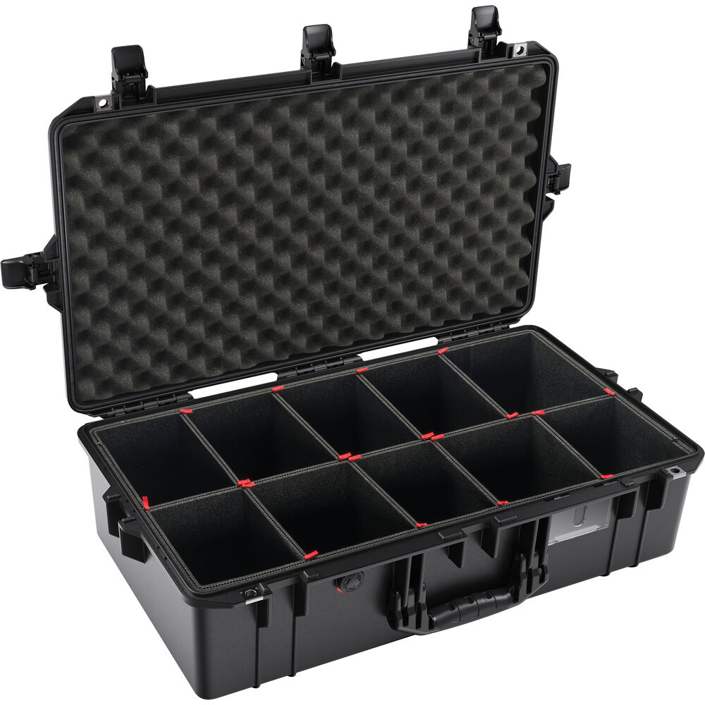 

Жесткий чехол Pelican 1605AirTP с разделительной системой TrekPak (черный)