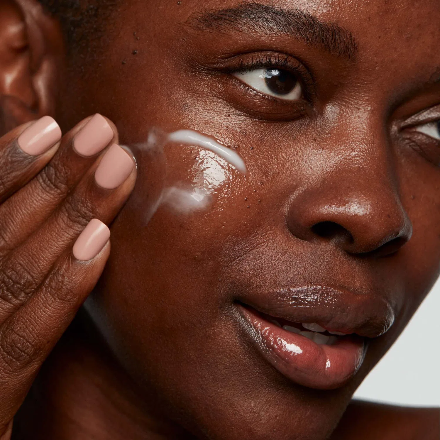 Крем для лица SPF KATE SOMERVILLE Hydrakate crema idratante rinvigorente — фото 4
