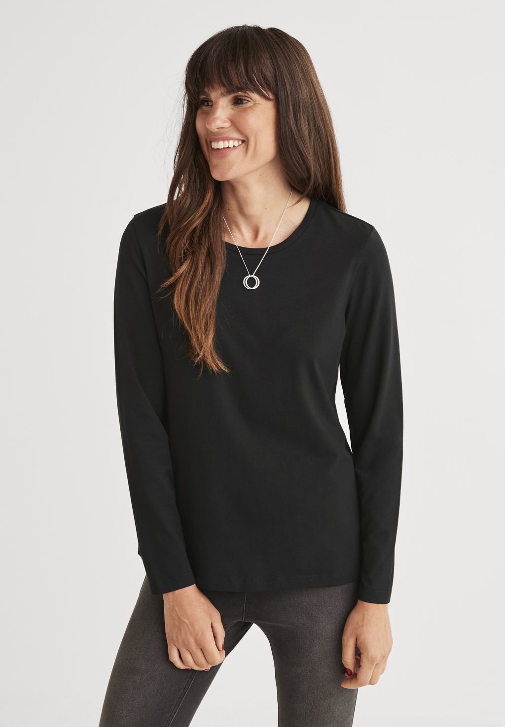 

Топ с длинными рукавами WITH LONG SLEEVE Cellbes of Sweden, черный