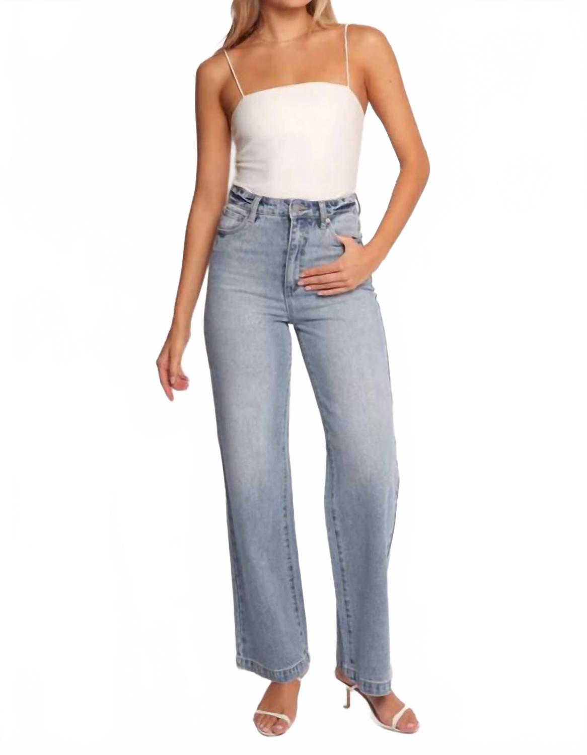 

94 Высокие широкие джинсы в Лив Abrand Jeans, Liv