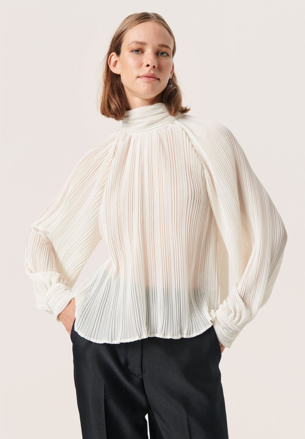 

Блузка Soaked in Luxury, цвет whisper white