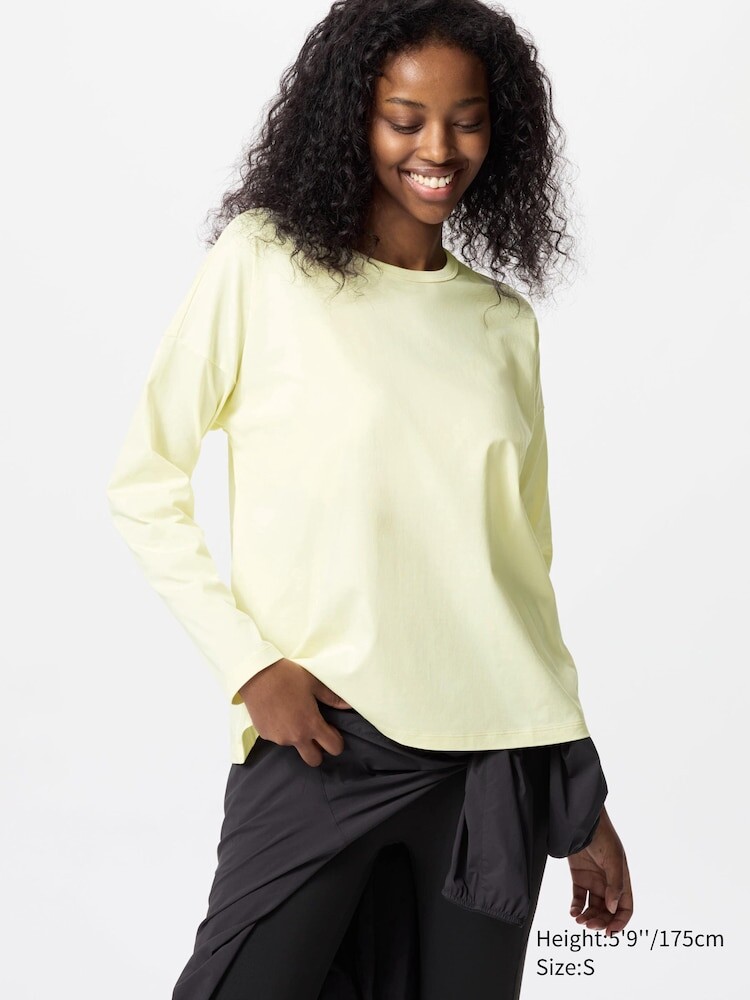 

Лонгслив женский Uniqlo, цвет 40 бежевый