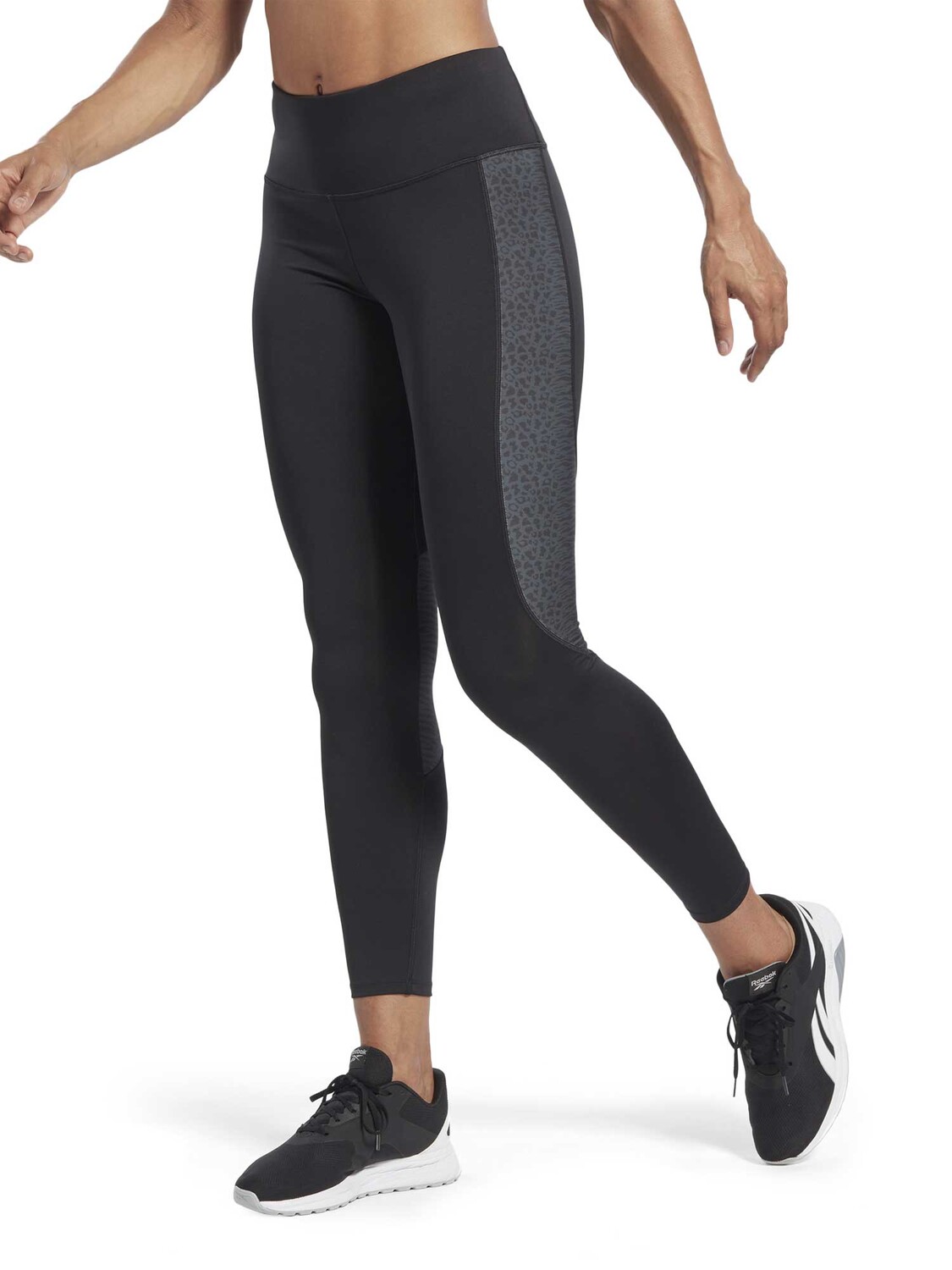 

Тайтсы Reebok Modern Safari, черный