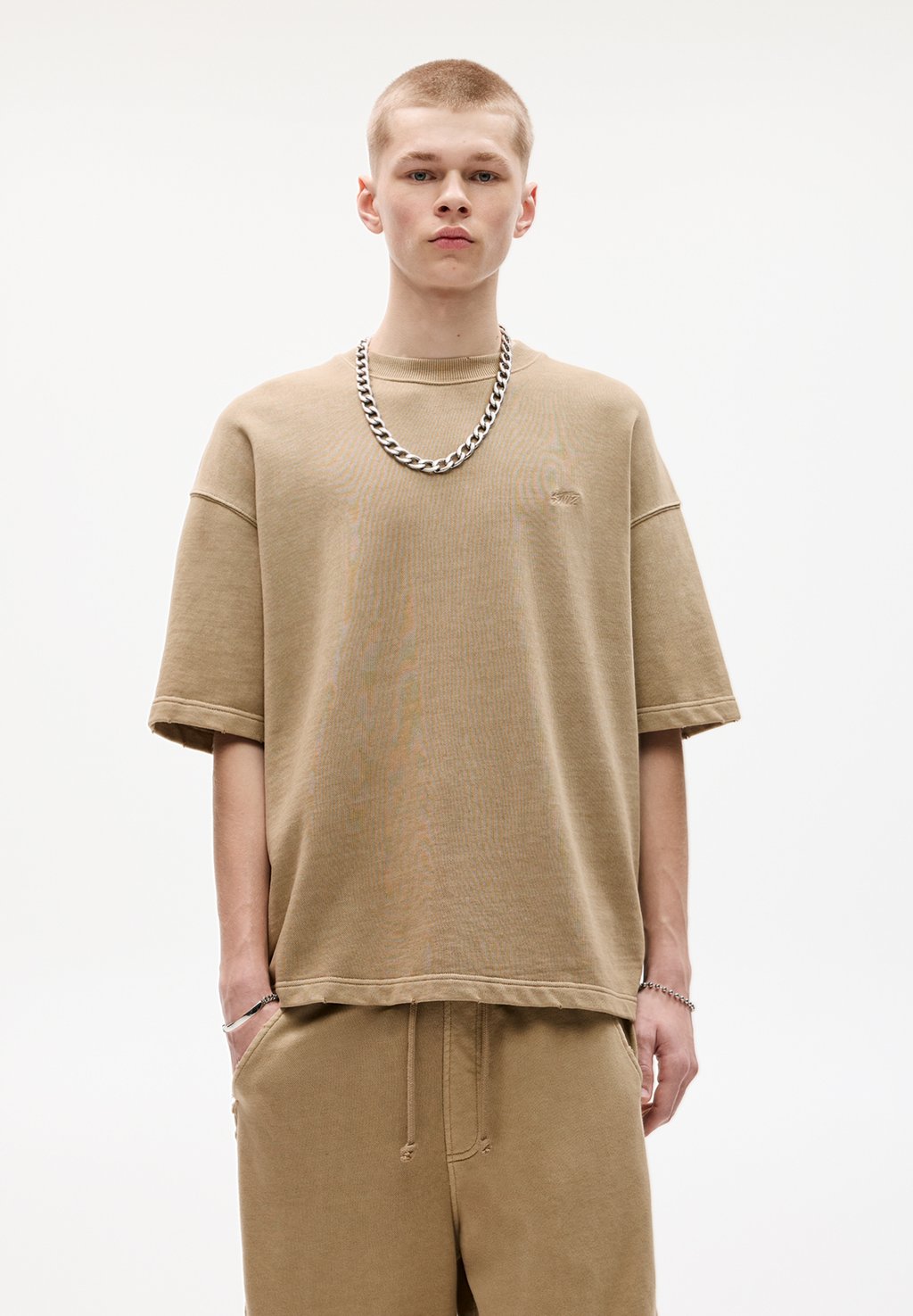 

Базовая футболка SHORT SLEEVE PULL&BEAR, песочный