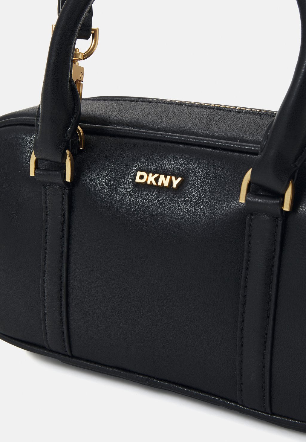 

Сумка AGGIE DKNY, черный