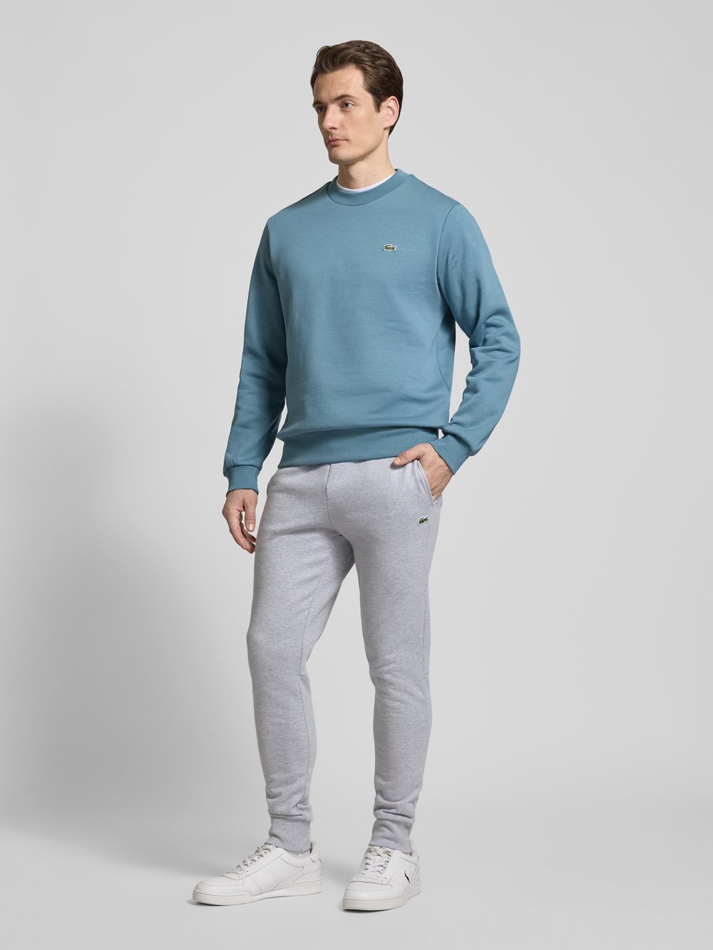 

Толстовка с нашивкой-лейблом Lacoste