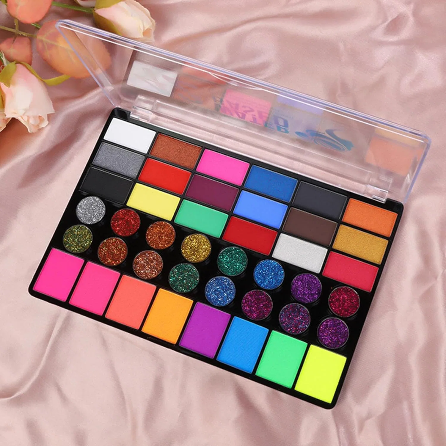 Палитра для лица и тела 42 цвета Halloween Makeup Palette — фото 3
