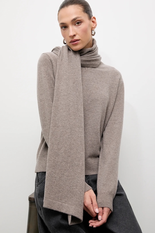 

Свитер из мериносовой шерсти с шалью Answear.Lab, коричневый