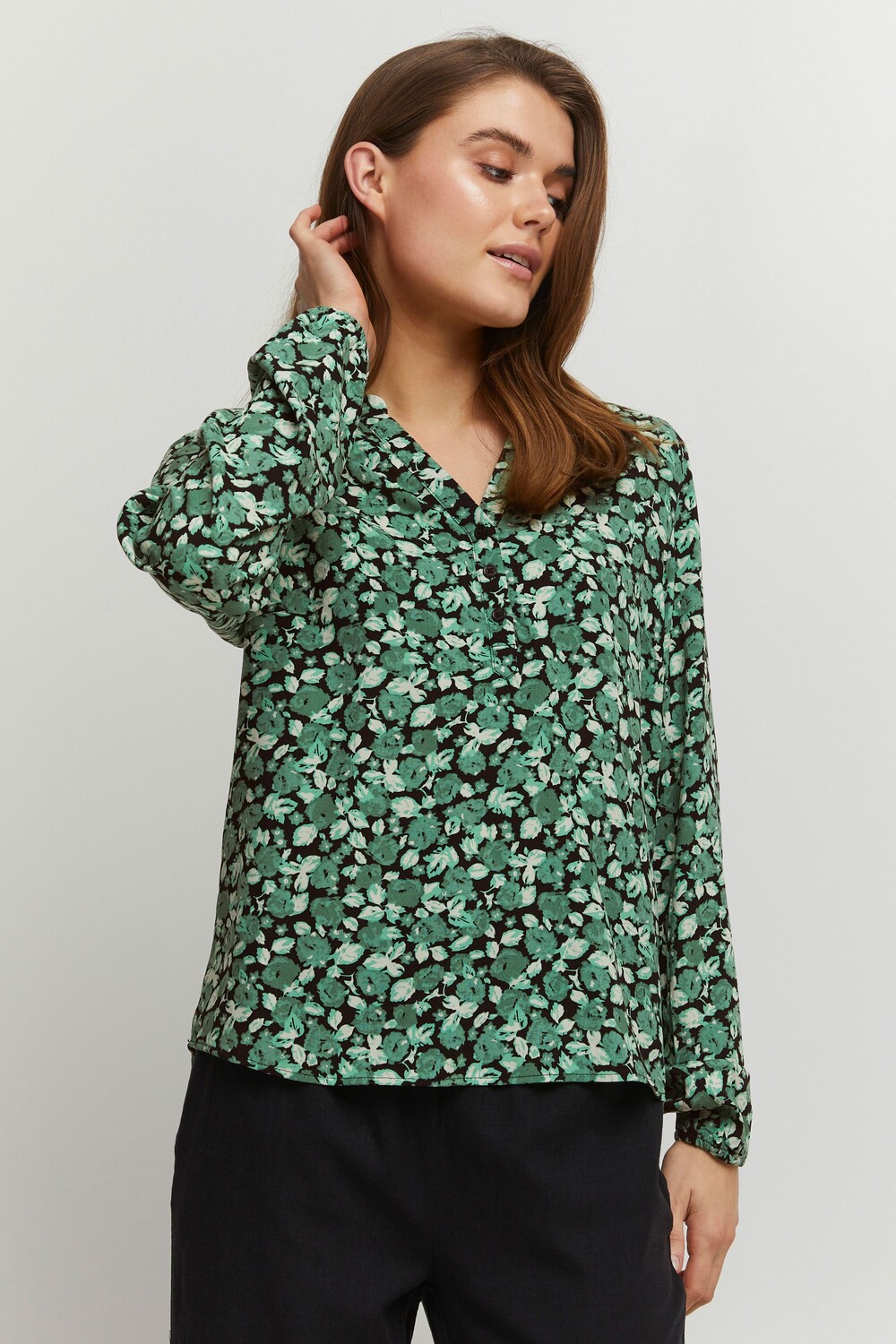 

Блуза b.young Shirt, зеленый