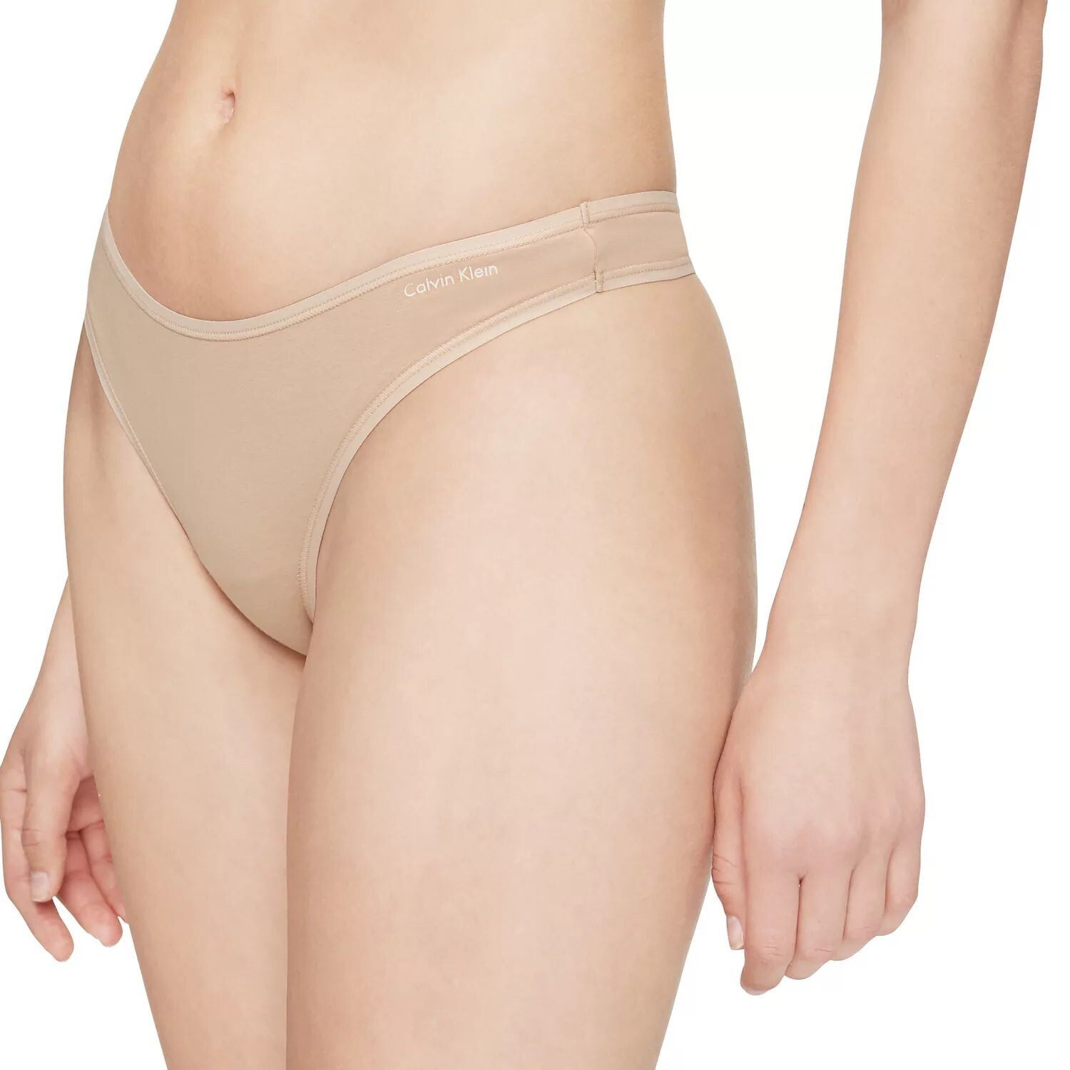 

Женские трусики-стринги Calvin Klein Form QD3643 Calvin Klein