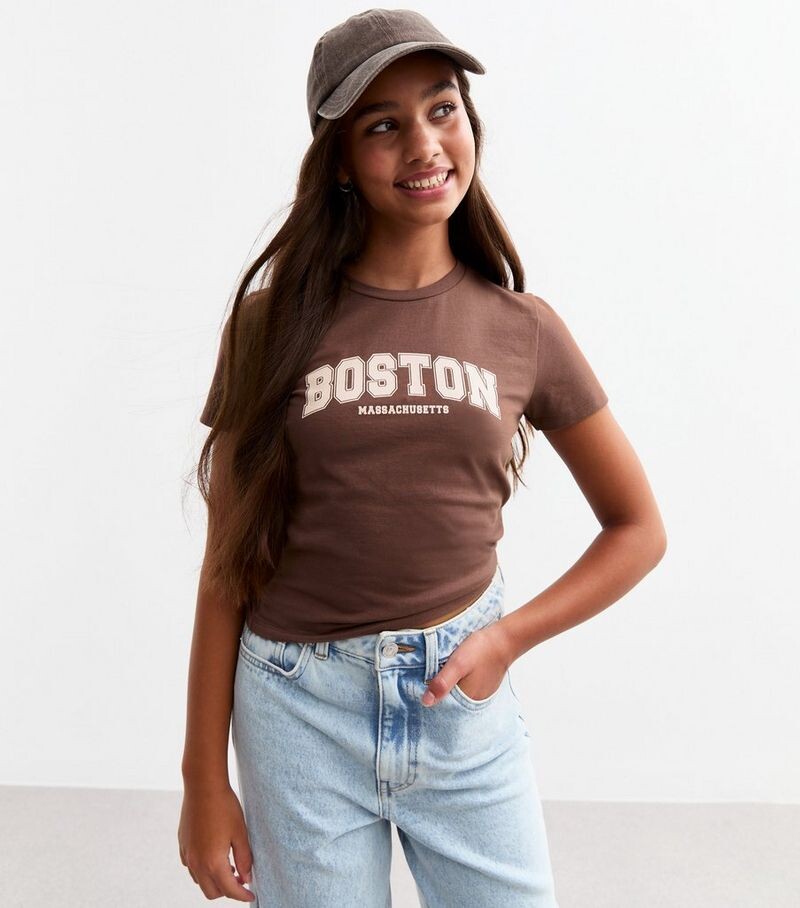 

Коричневая футболка Boston для девочек New Look, коричневый