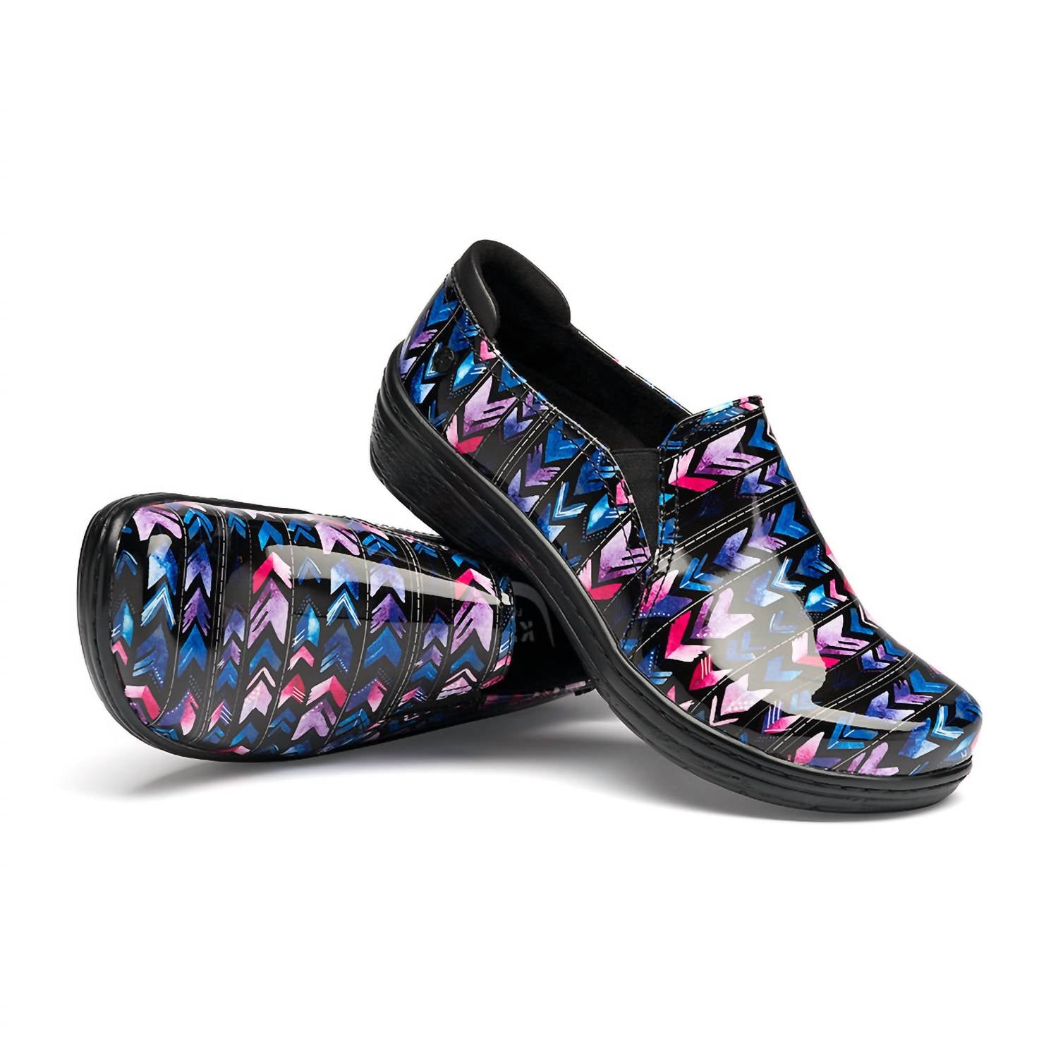 Женские сабо для кормления Moxy из лакированной кожи, цвет Forward Patent Klogs Footwear, Forward Patent — фото 4
