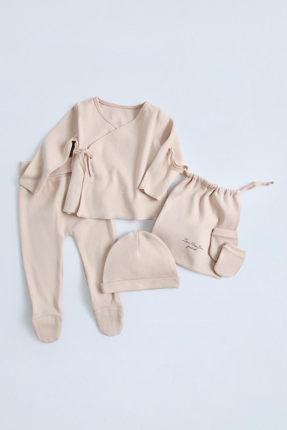 

Комплект одежды для новорожденного ZARA, бежево-розовый
