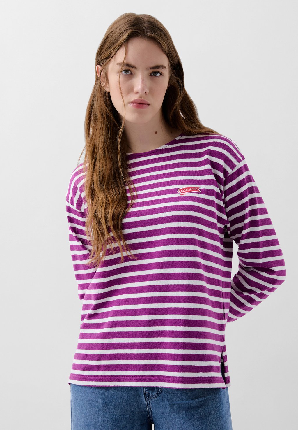 

Топ с длинными рукавами STRIPES PATCH Scalpers, фиолетовый