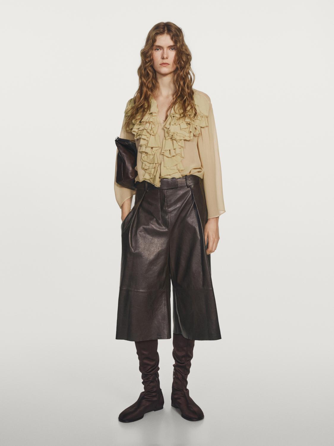 

Струящаяся блузка с воланами на горловине - студия Massimo Dutti, горчично-желтый