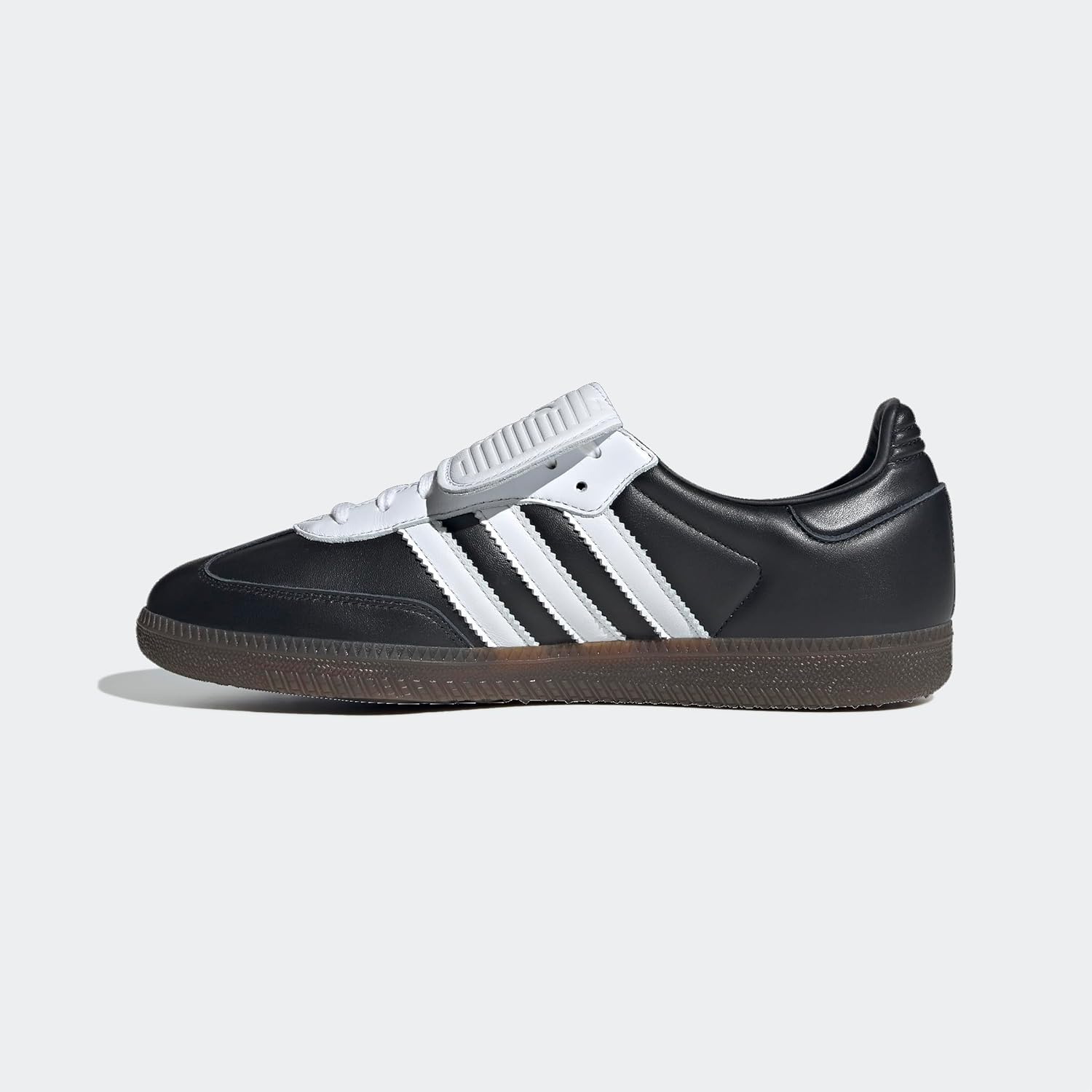 

Мужские кроссовки adidas Samba LT FTWR белый/Core Black/GUM5, размер 6.5 US