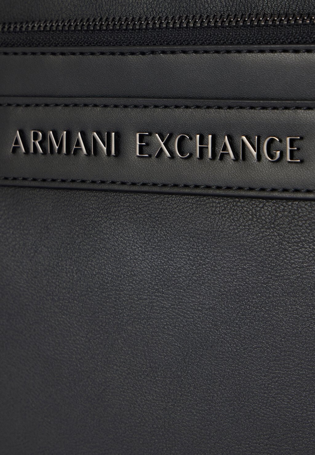 

Сумка через плечо MESSENGER BAG UNISEX Armani Exchange, черный