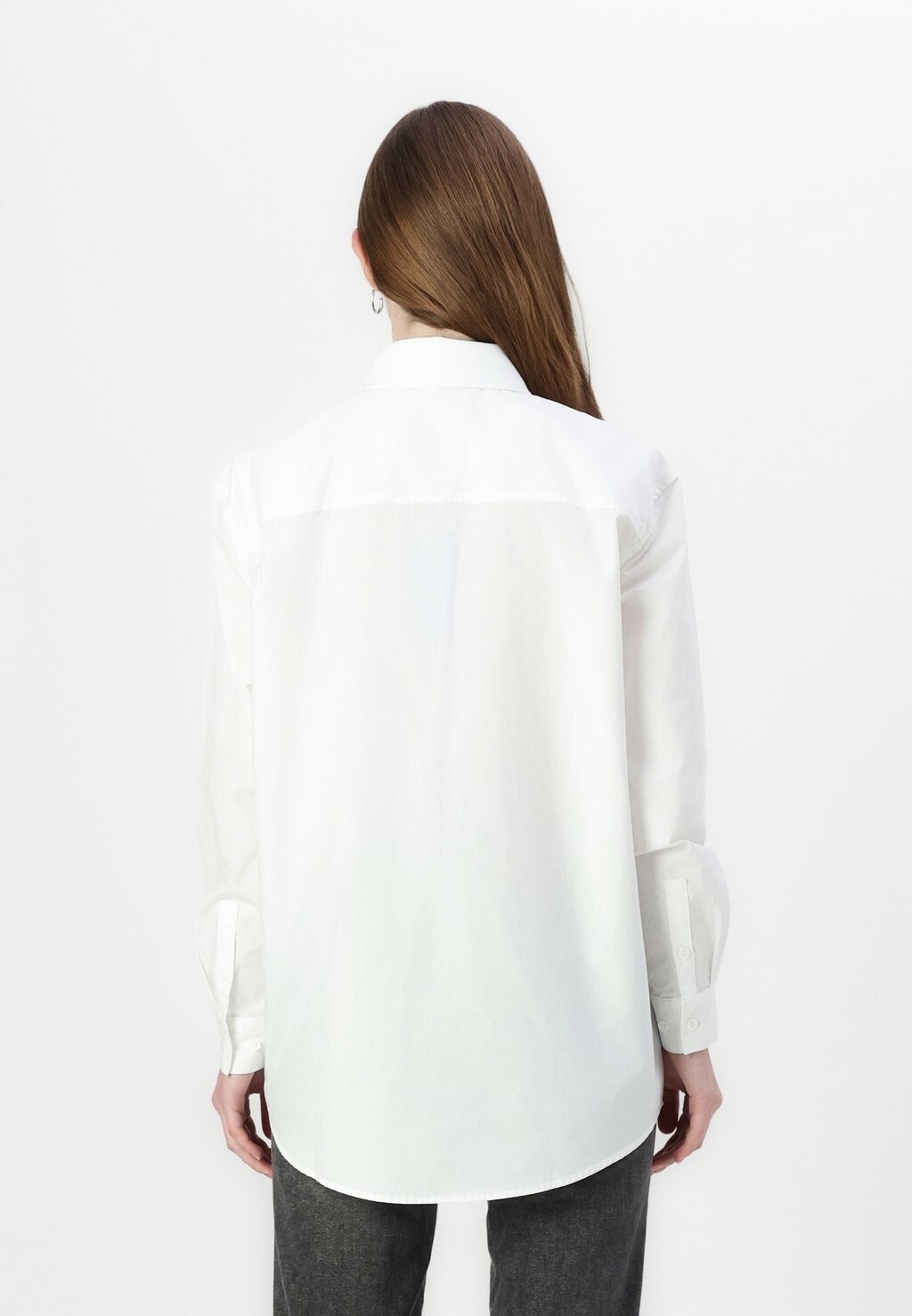 

Блузка на пуговицах RELAXED SHIRT Karl Lagerfeld Jeans, белый