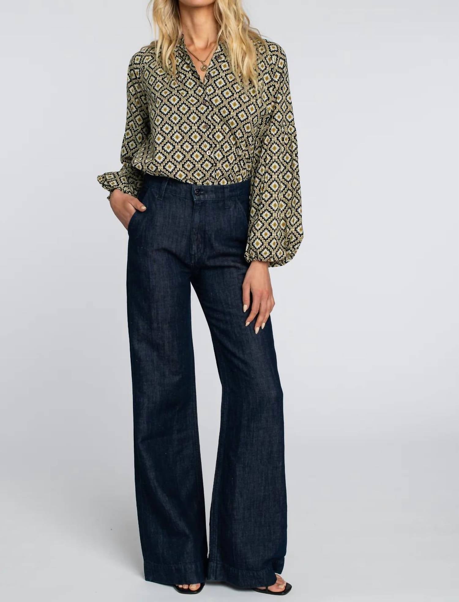 

Эмори Топ в заплатке Elizabeth James The Label, цвет patch