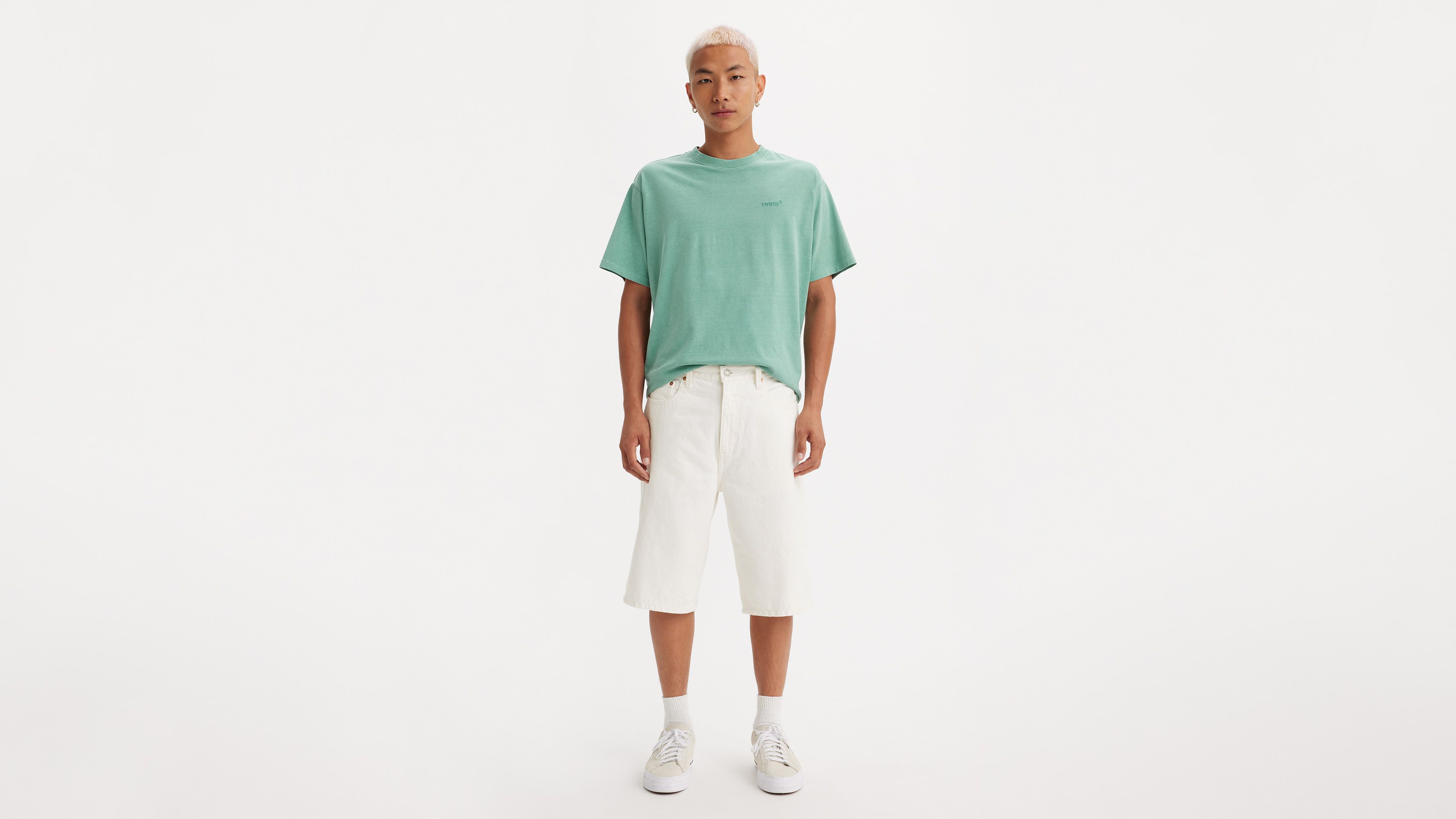 

469 Свободные мужские шорты 12 дюймов Levi's, цвет New Accord - White