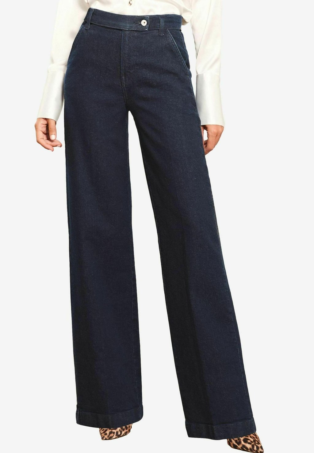 

Расклешенные джинсы HIGH WAIST TAILORED WIDE Lipsy, синий