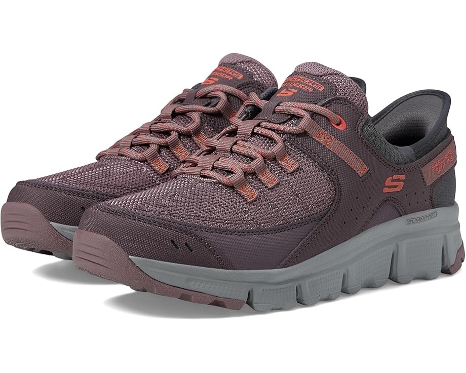 Кроссовки SKECHERS Summits At Hands Free Slip-Ins, цвет Burgundy Multi